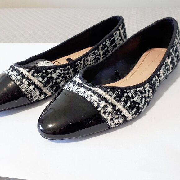 NWT Zara black, white & gold tweed-like flats w/ patent black rounded toe, 6 - Picture 10 of 14